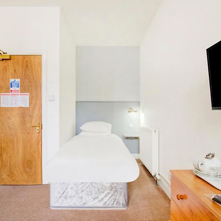 Oyo Eastbank Hotel, Speyside Scotland Rothes Zewnętrze zdjęcie